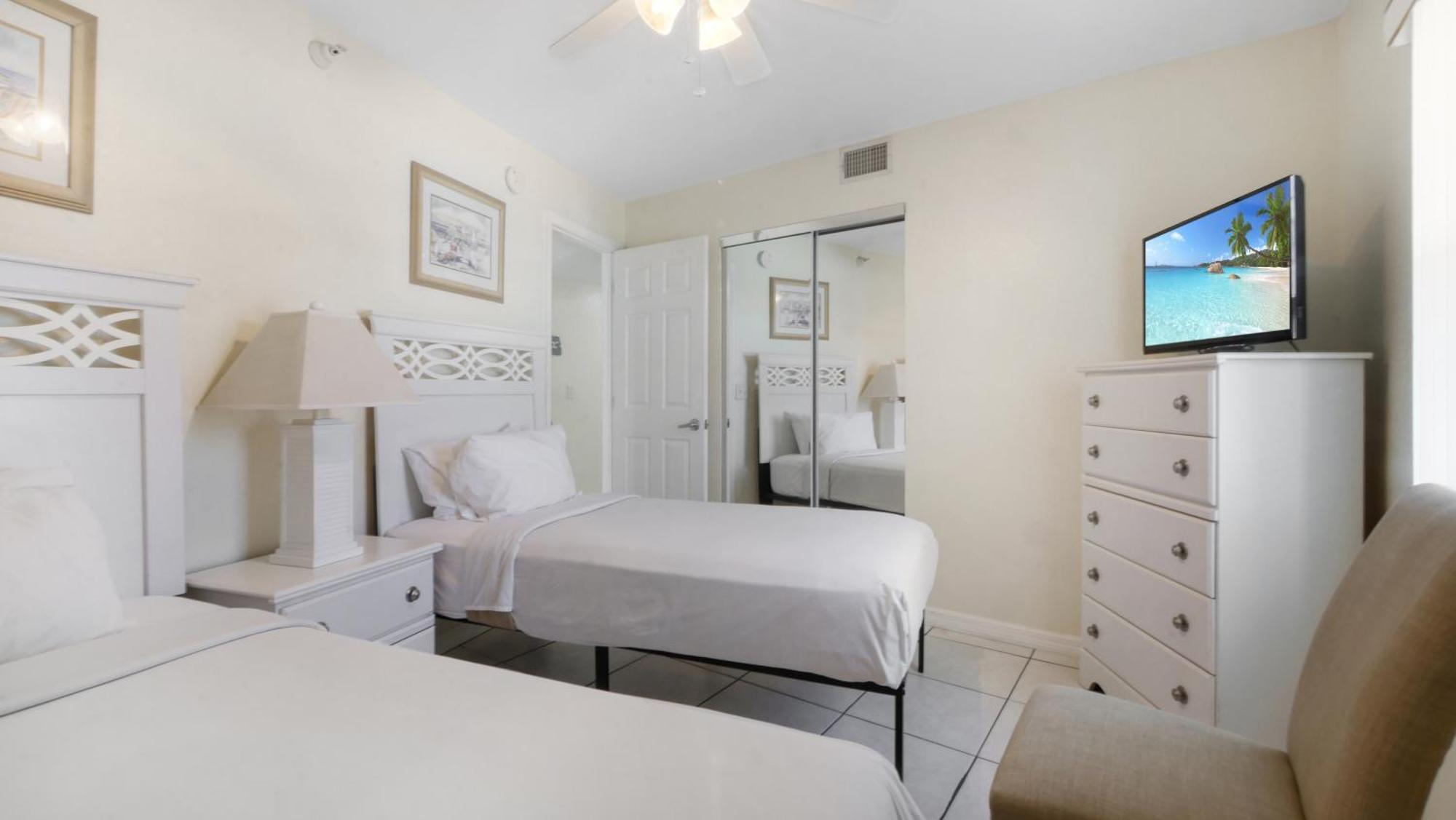 South Beach Oceanfront Resort Сейнт Пийт Бийч Екстериор снимка