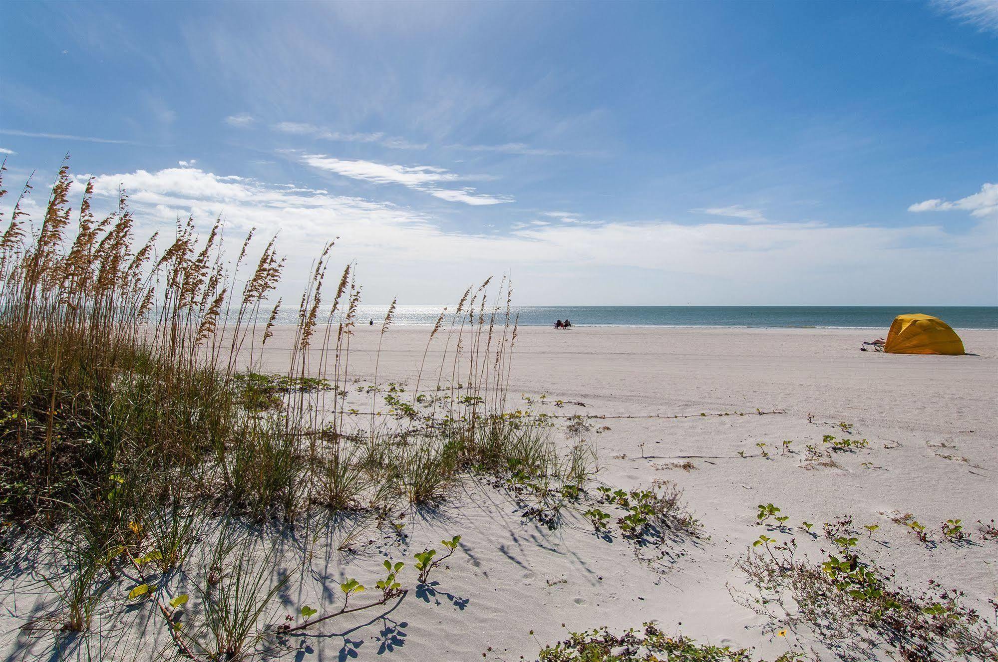 South Beach Oceanfront Resort Сейнт Пийт Бийч Екстериор снимка