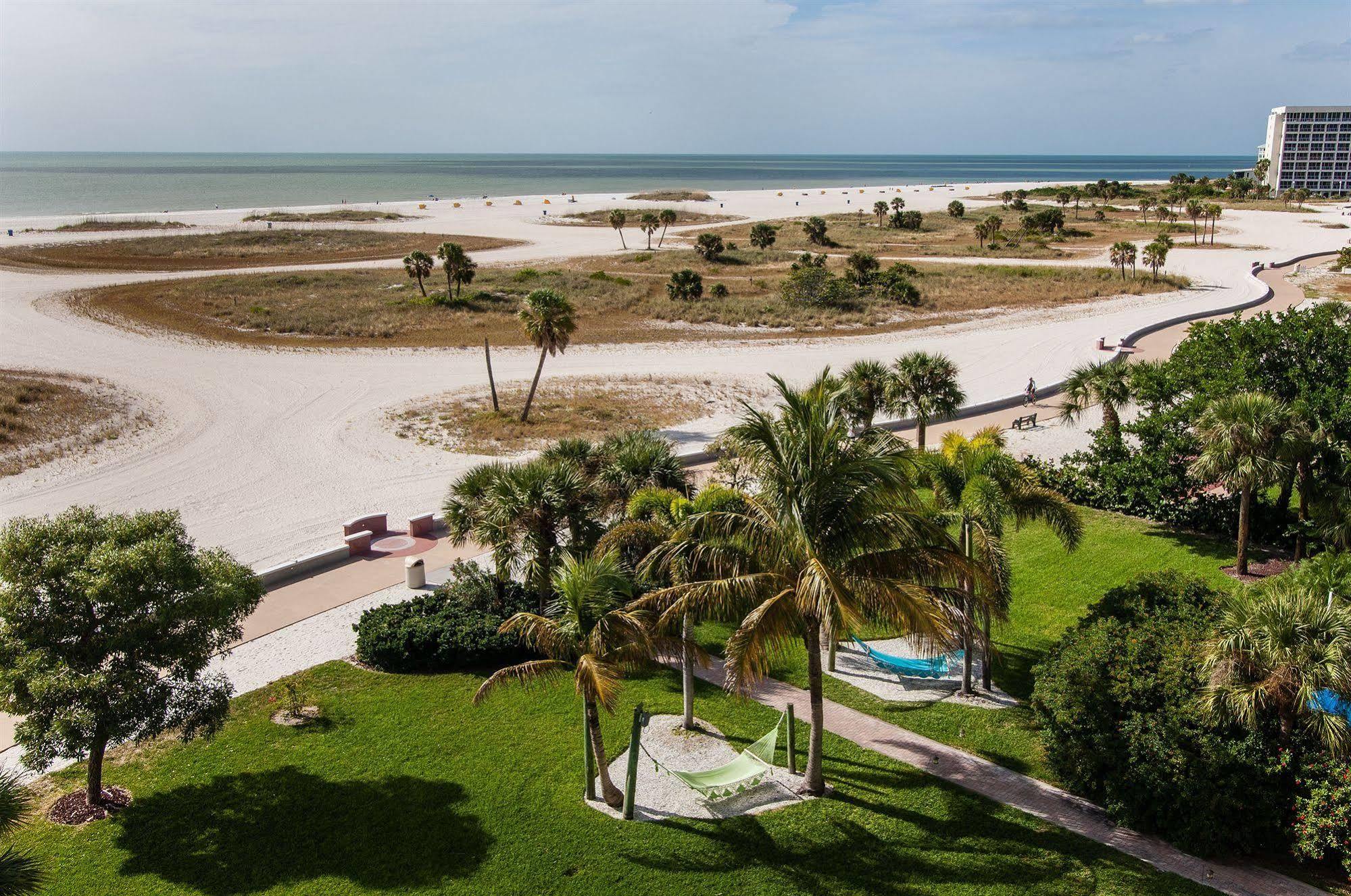 South Beach Oceanfront Resort Сейнт Пийт Бийч Екстериор снимка