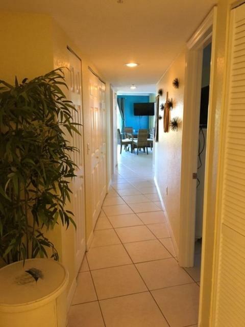 South Beach Oceanfront Resort Сейнт Пийт Бийч Екстериор снимка